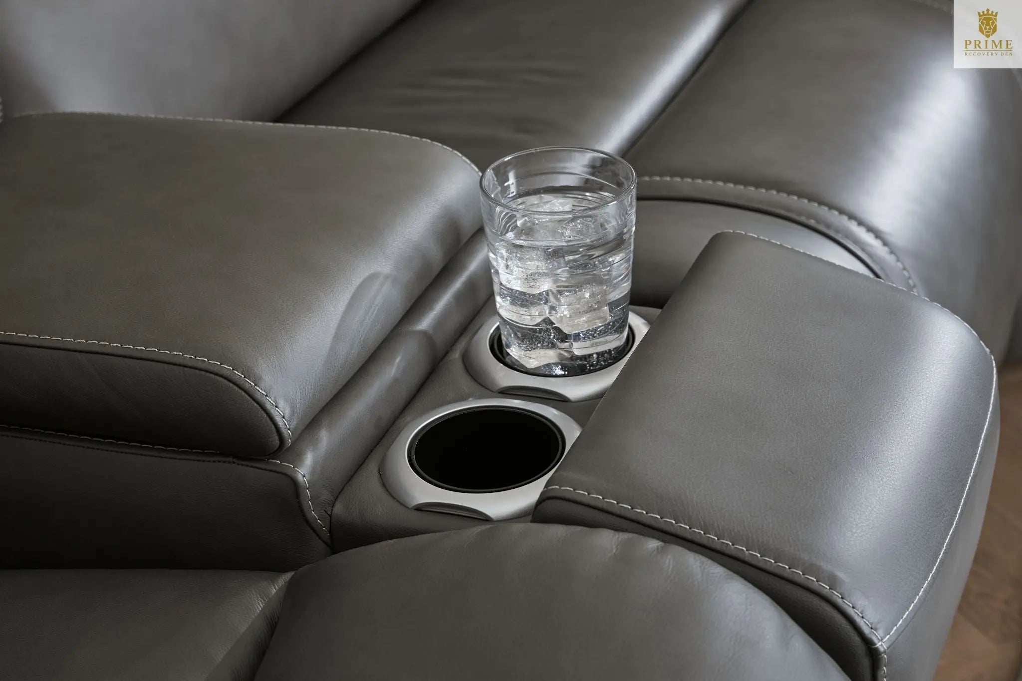 5Z - Pittson - Power Reclining Sectional