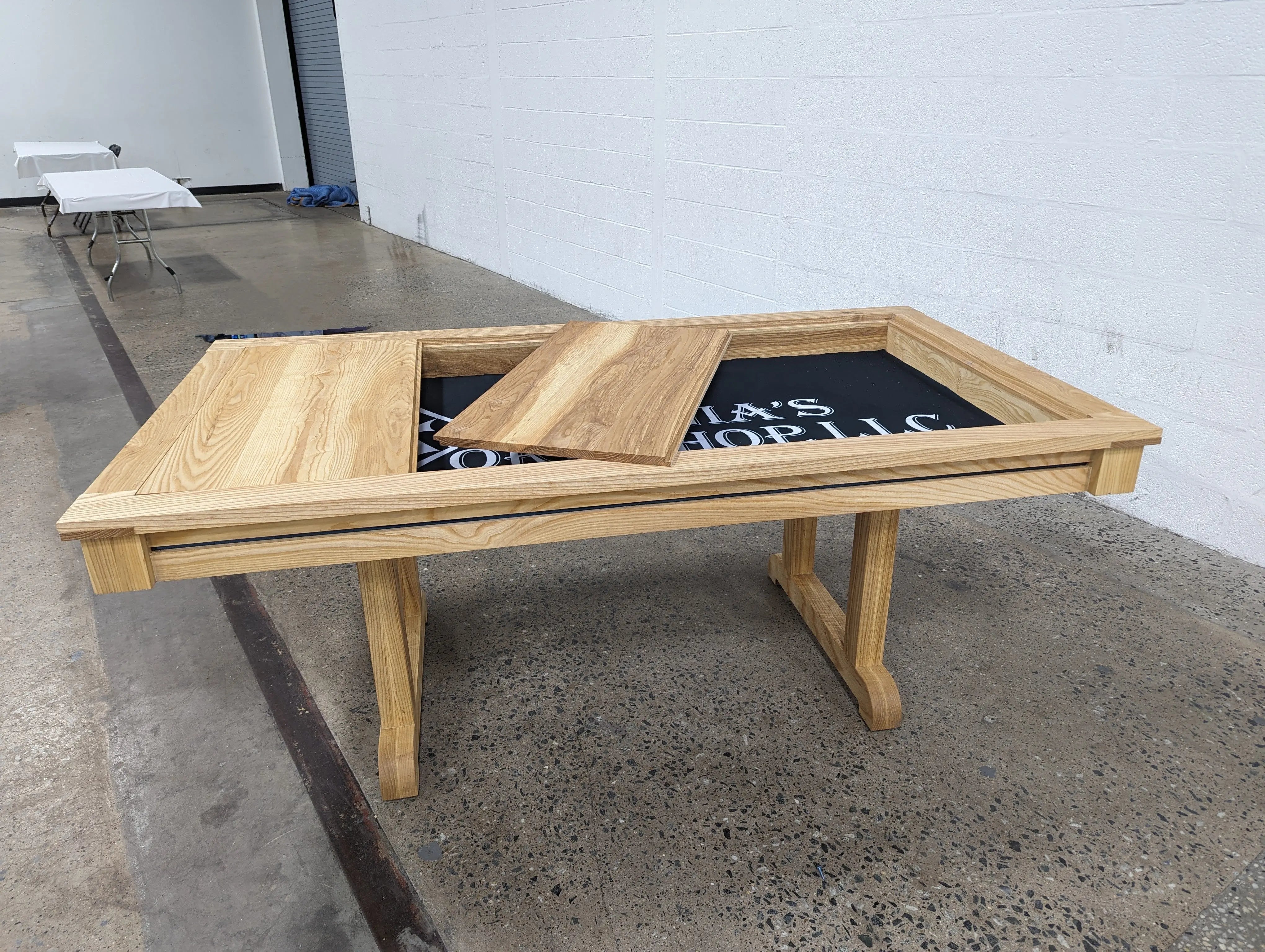 Gaming Table Archania Workshop