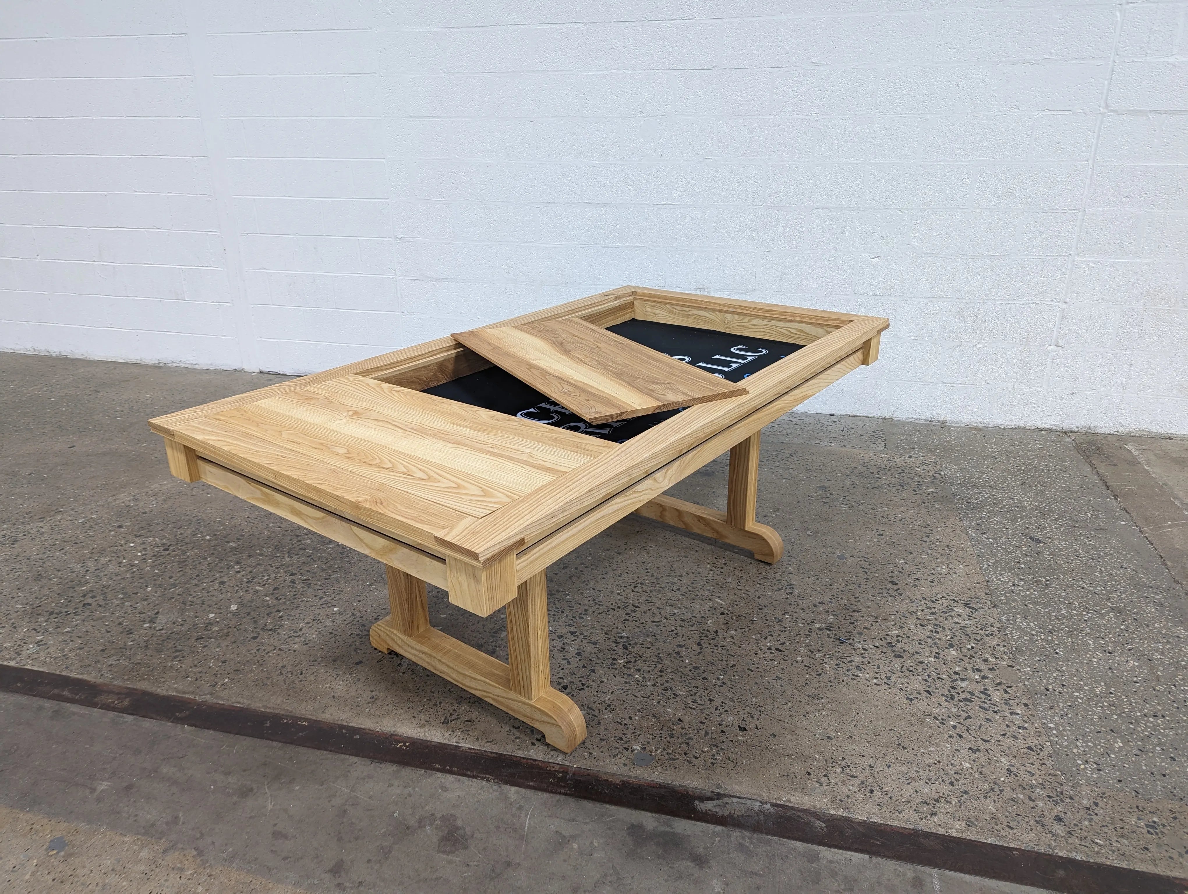 Gaming Table Archania Workshop