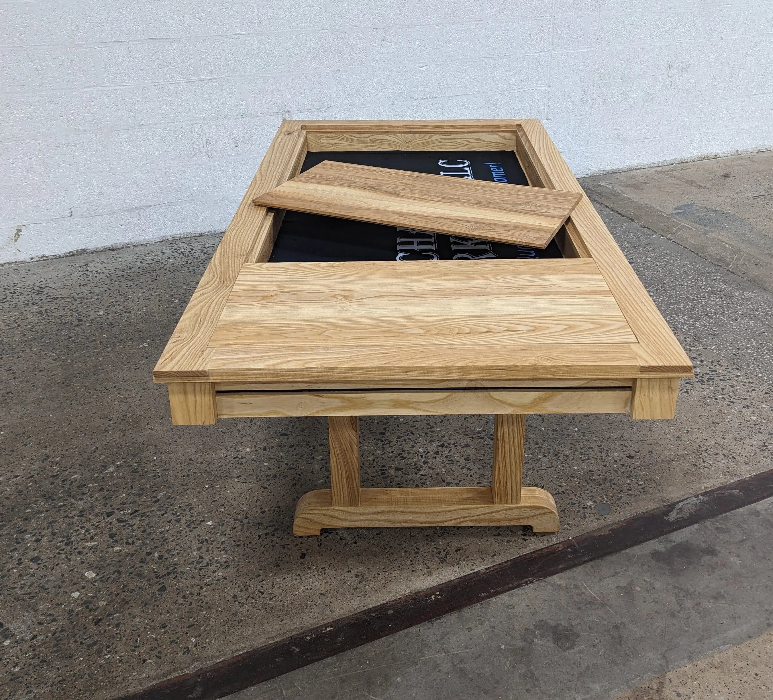 Gaming Table Archania Workshop
