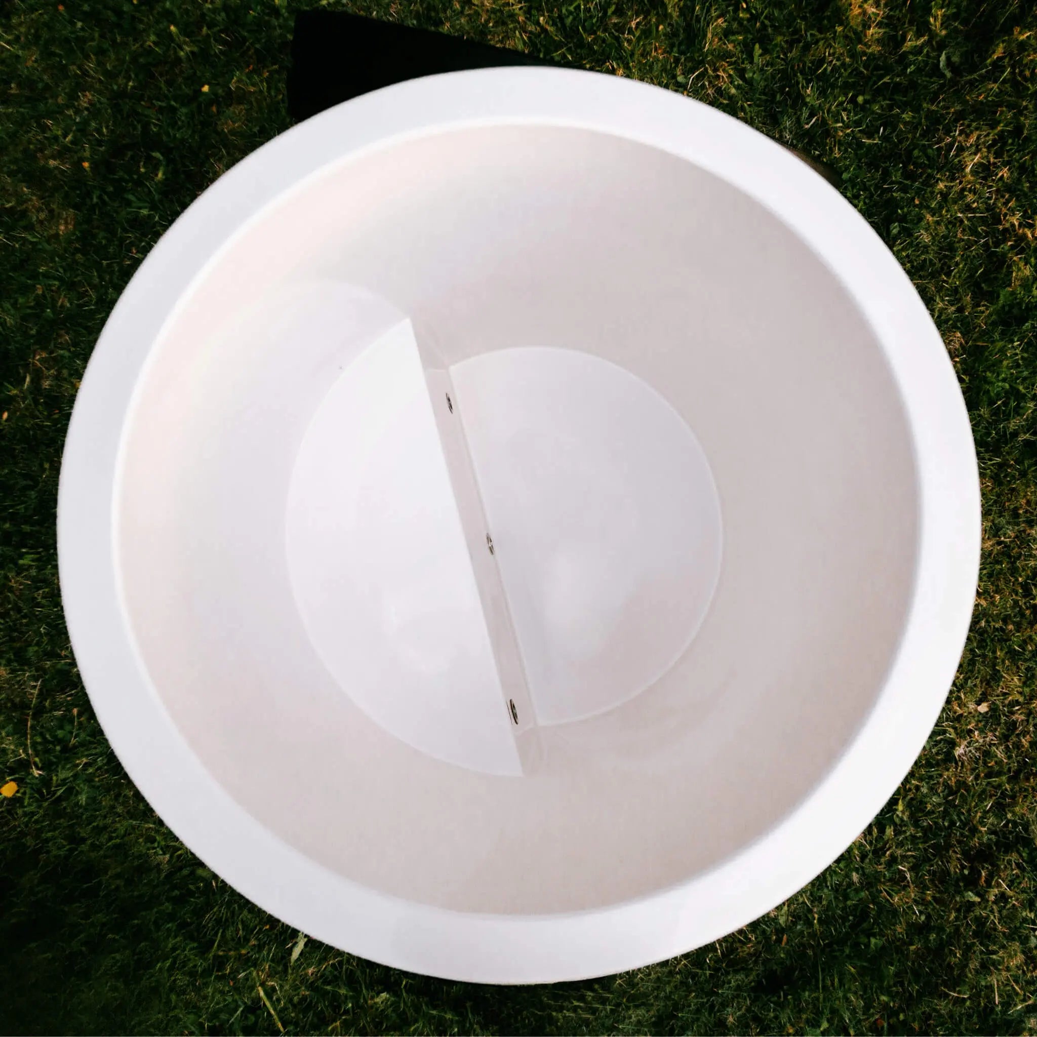 Premium 1-Person Fully-Assembled ThermoWood Cold Plunge Tub (SAK80914) SAKSBY WHOLESALE