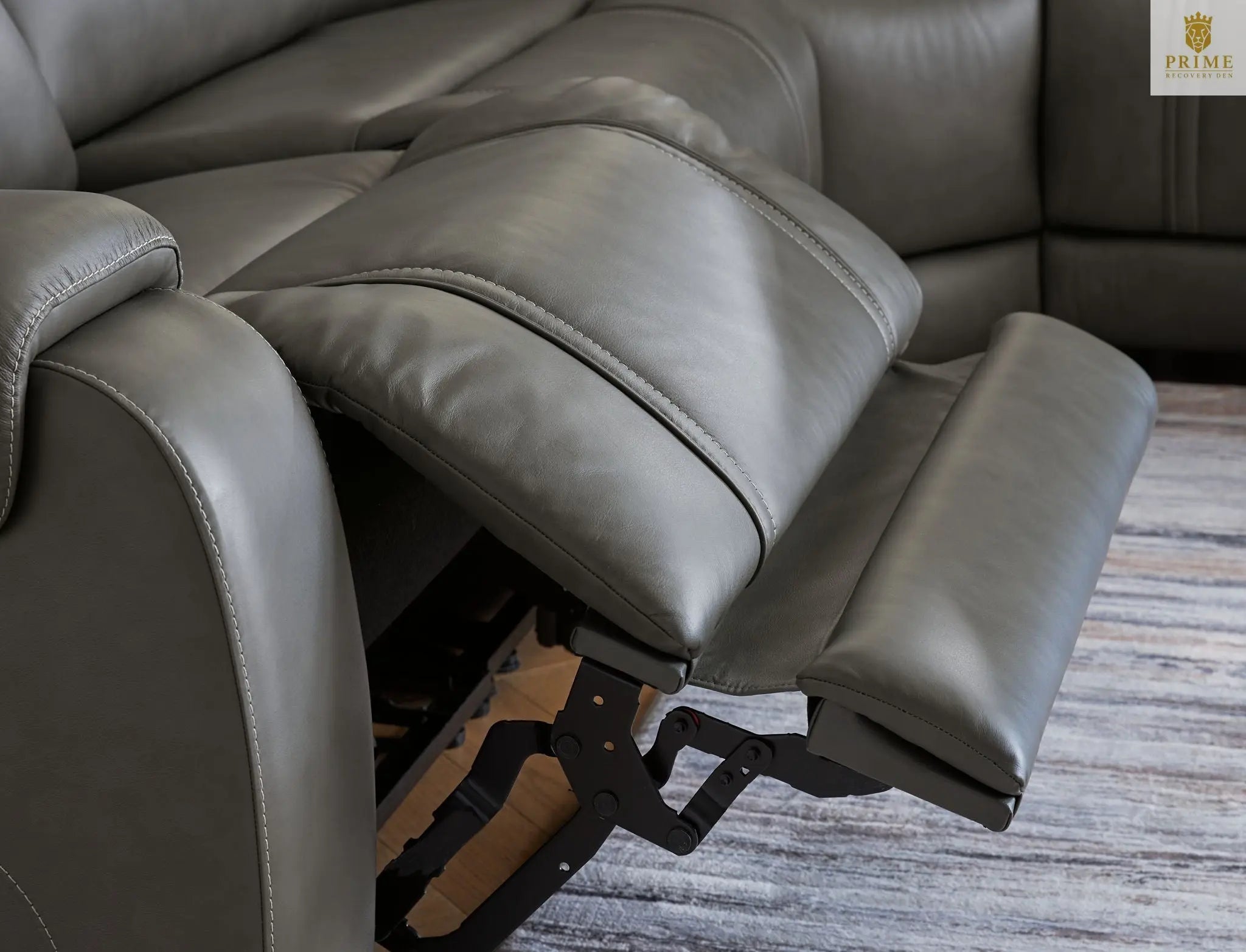 5Z - Pittson - Power Reclining Sectional
