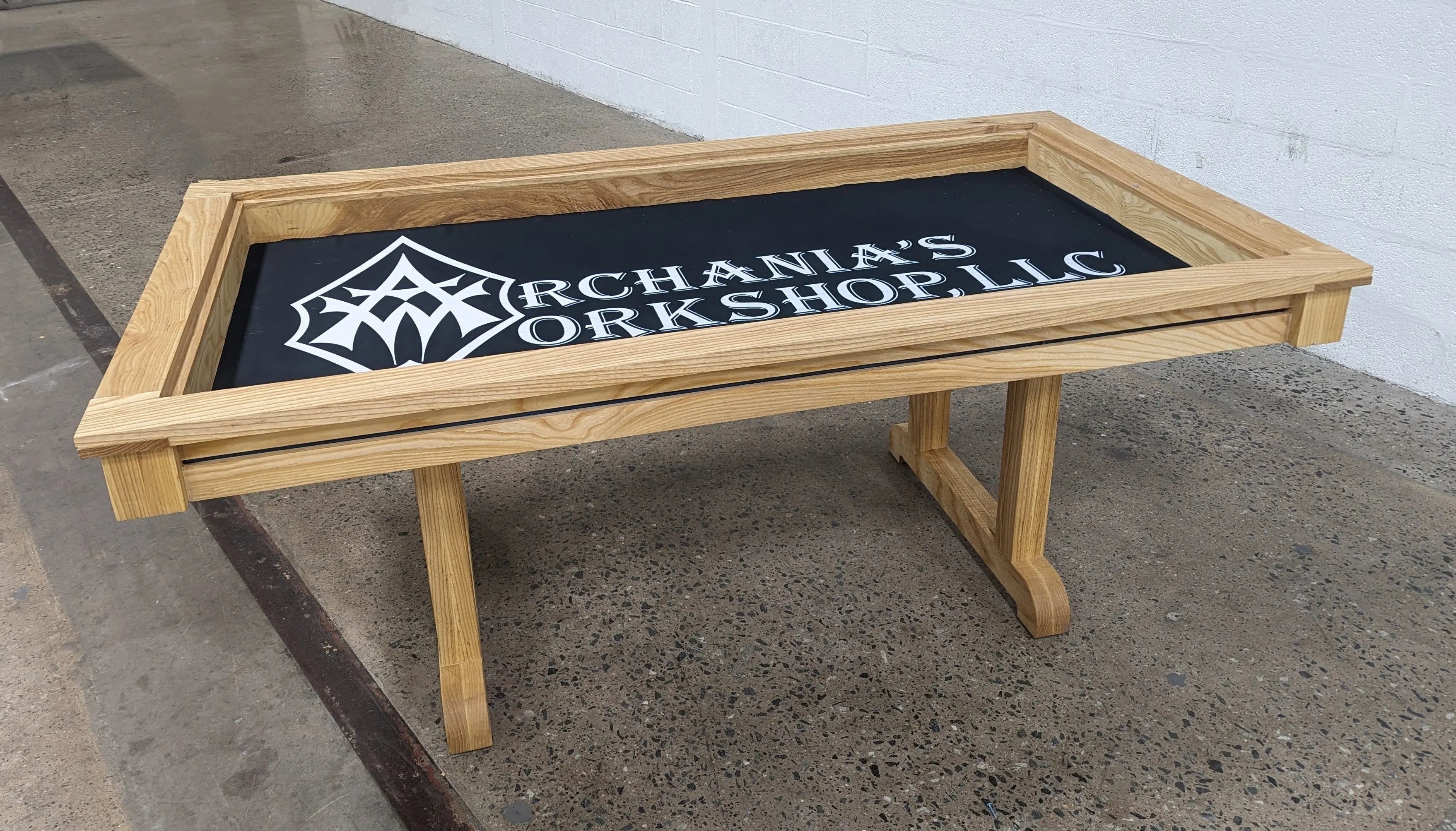 Gaming Table Archania Workshop