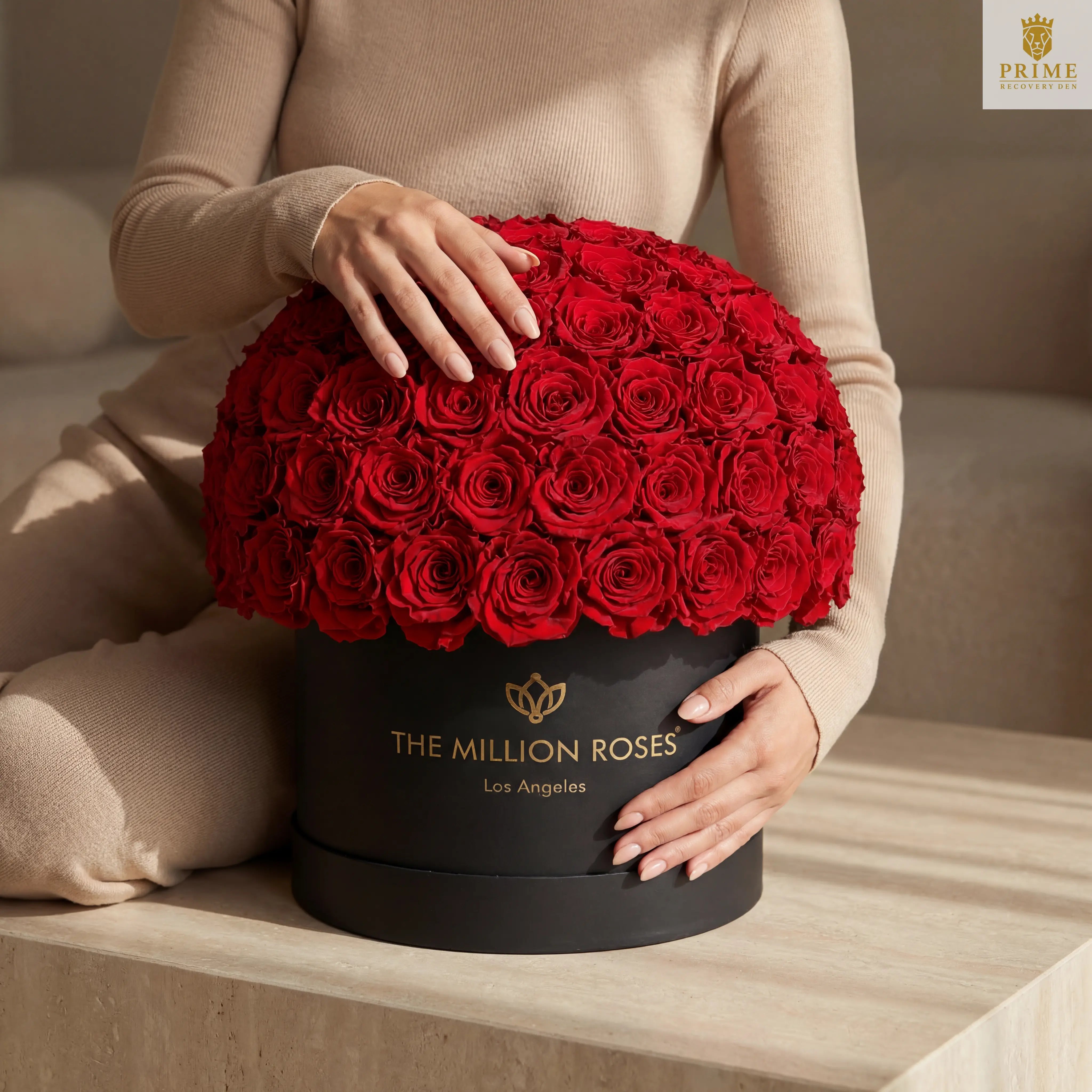 Supreme Black Superdome Box | Red Roses – 120-130 Preserved Roses