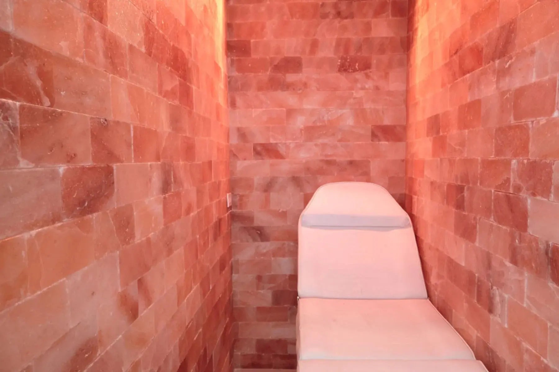 Himalayan Salt Sauna 8' x 4' – 35 Sq Ft Black Tai Salt Co.